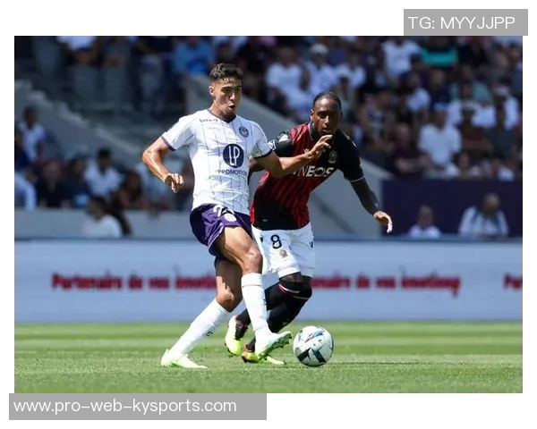 里尔与波尔多激战正酣比分揭晓精彩瞬间回顾